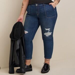 Torrid 10 Perfect Boyfriend Vintage Stretch Ankle Jean